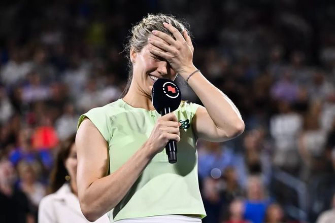 了她个人的 了她个人的